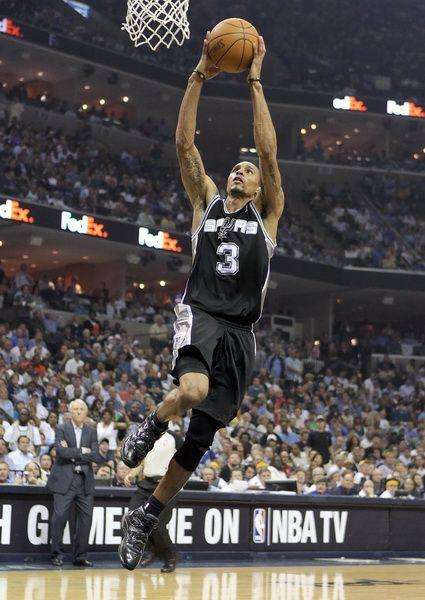 雄鹿B队横扫马刺，乔治·希尔爆发神勇的简单介绍