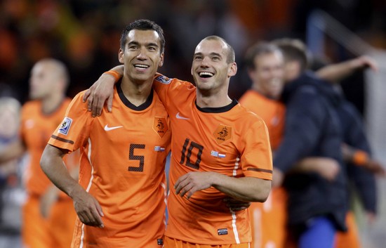 荷兰绝杀乌拉圭，格列兹曼一己之力扛起全队的简单介绍