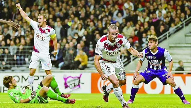 关于波尔多客场战胜图卢兹,拉开积分差距的信息 关于波尔多客场战胜图卢兹,拉开积分差距的信息