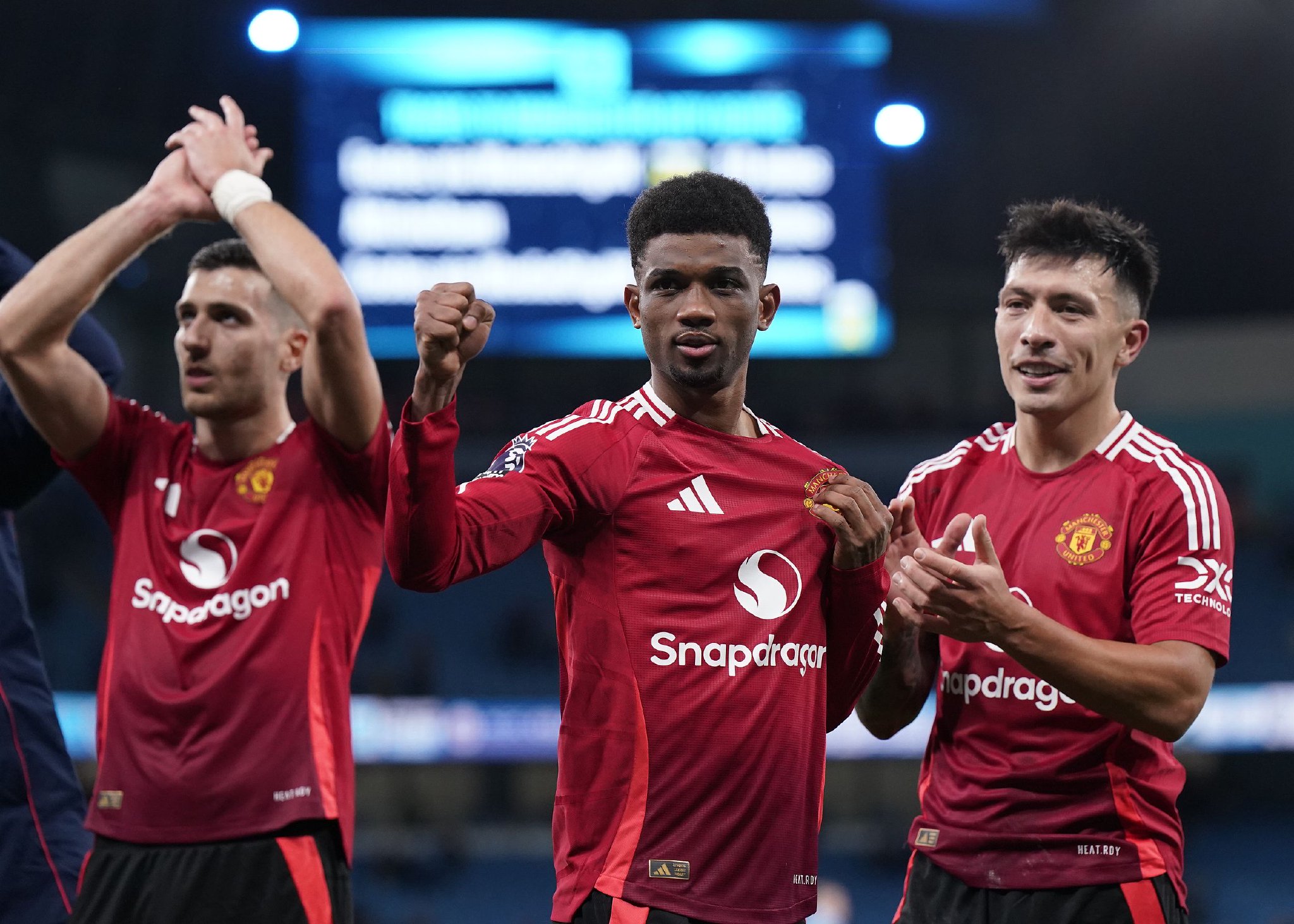 曼联新帅踢出全新风格,球迷期待更多胜利的简单介绍 曼联新帅踢出全新风格,球迷期待更多胜利的简单介绍