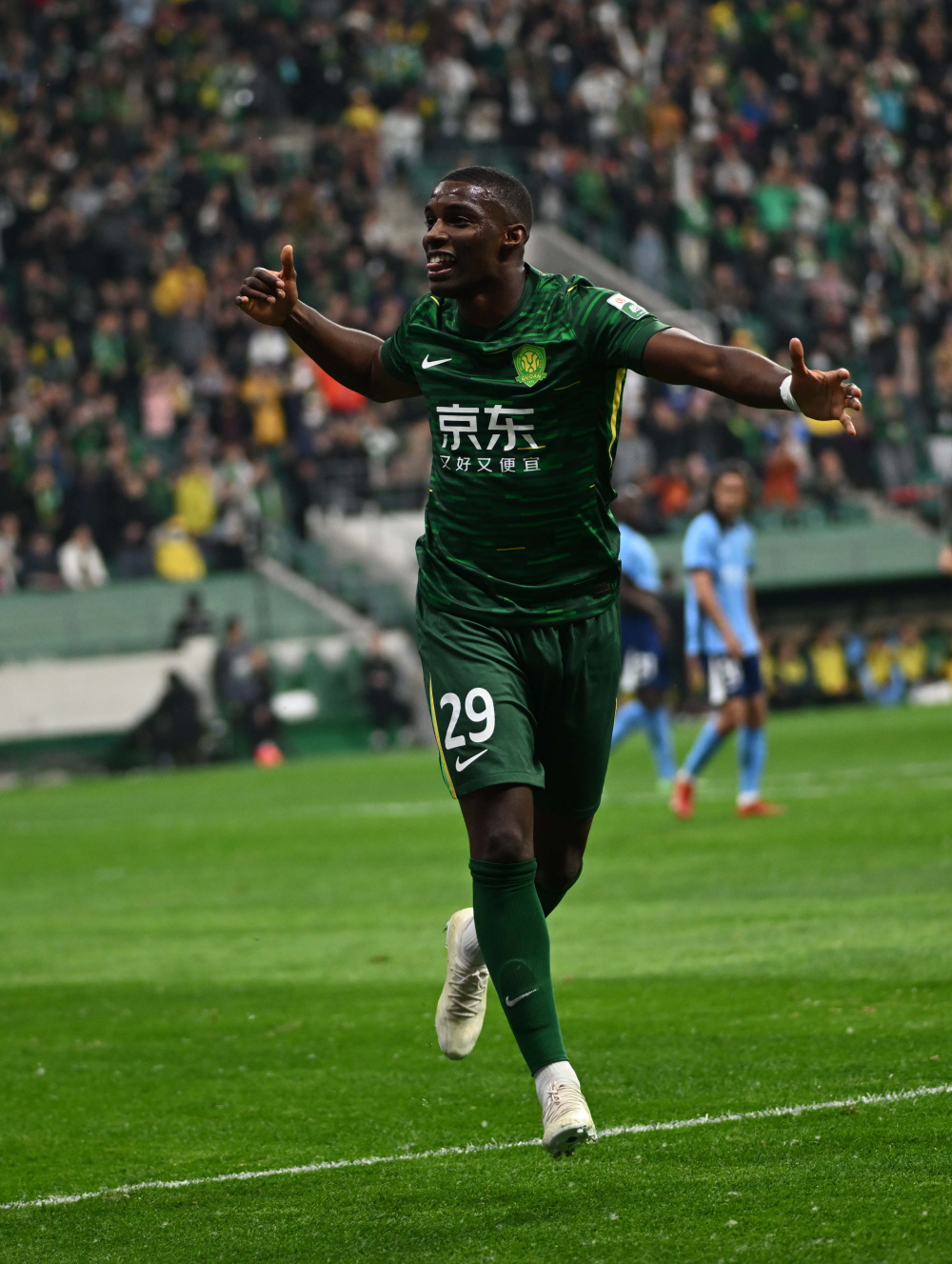 包含绿城杀入四强，球队整体表现亮眼的词条