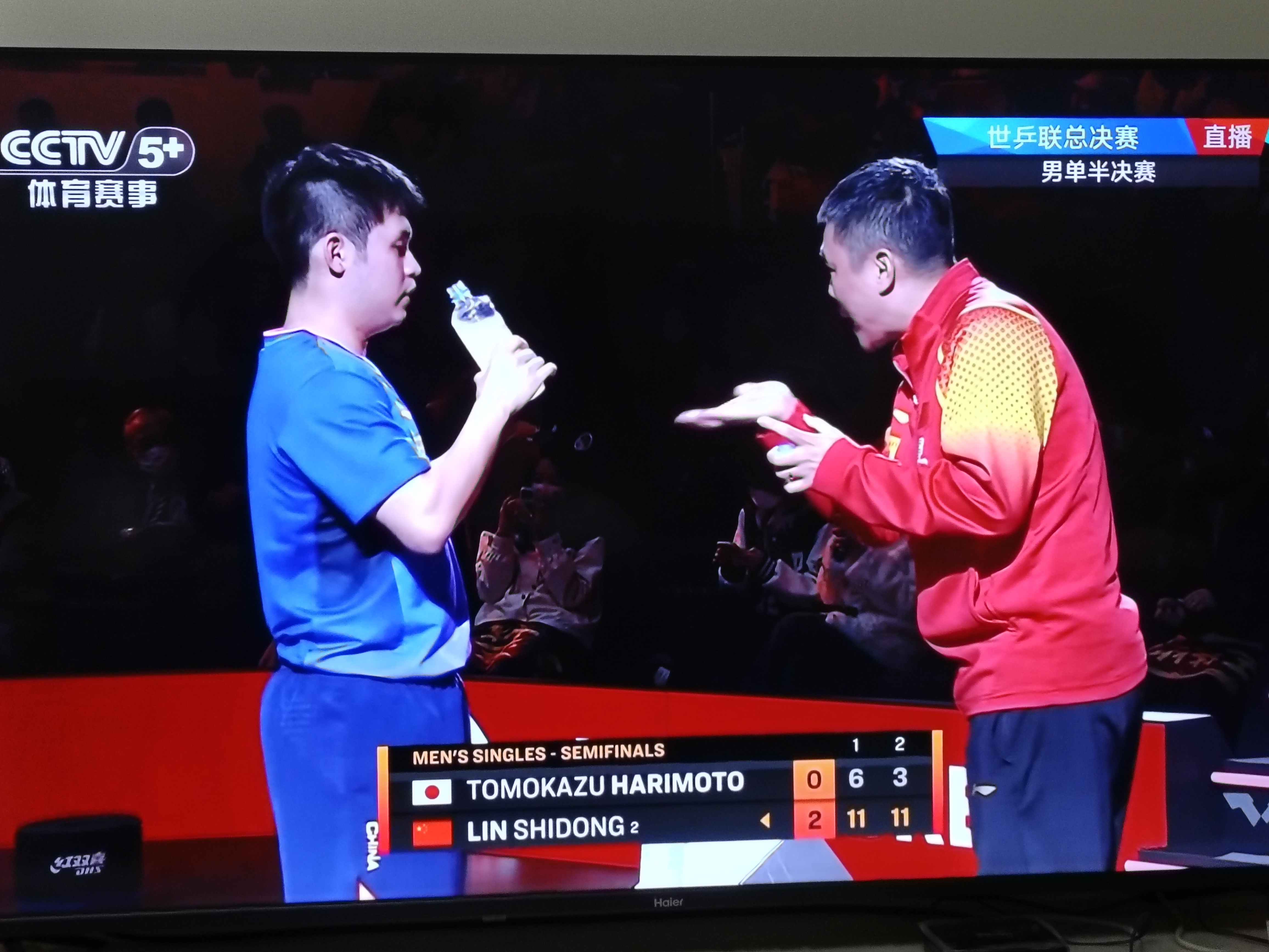 包含法国队险胜瑞典队，张本智和刷新纪录的词条