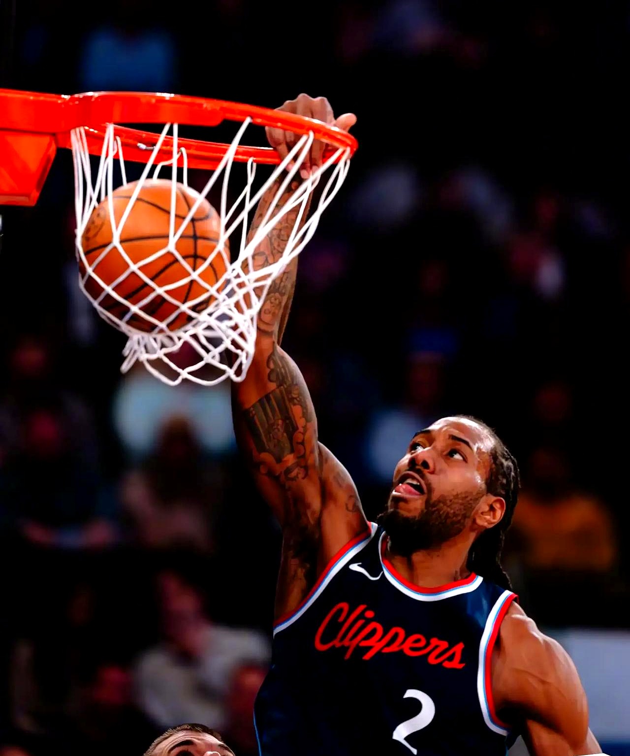 鹈鹕完胜76人，伦纳德惊艳四座的简单介绍