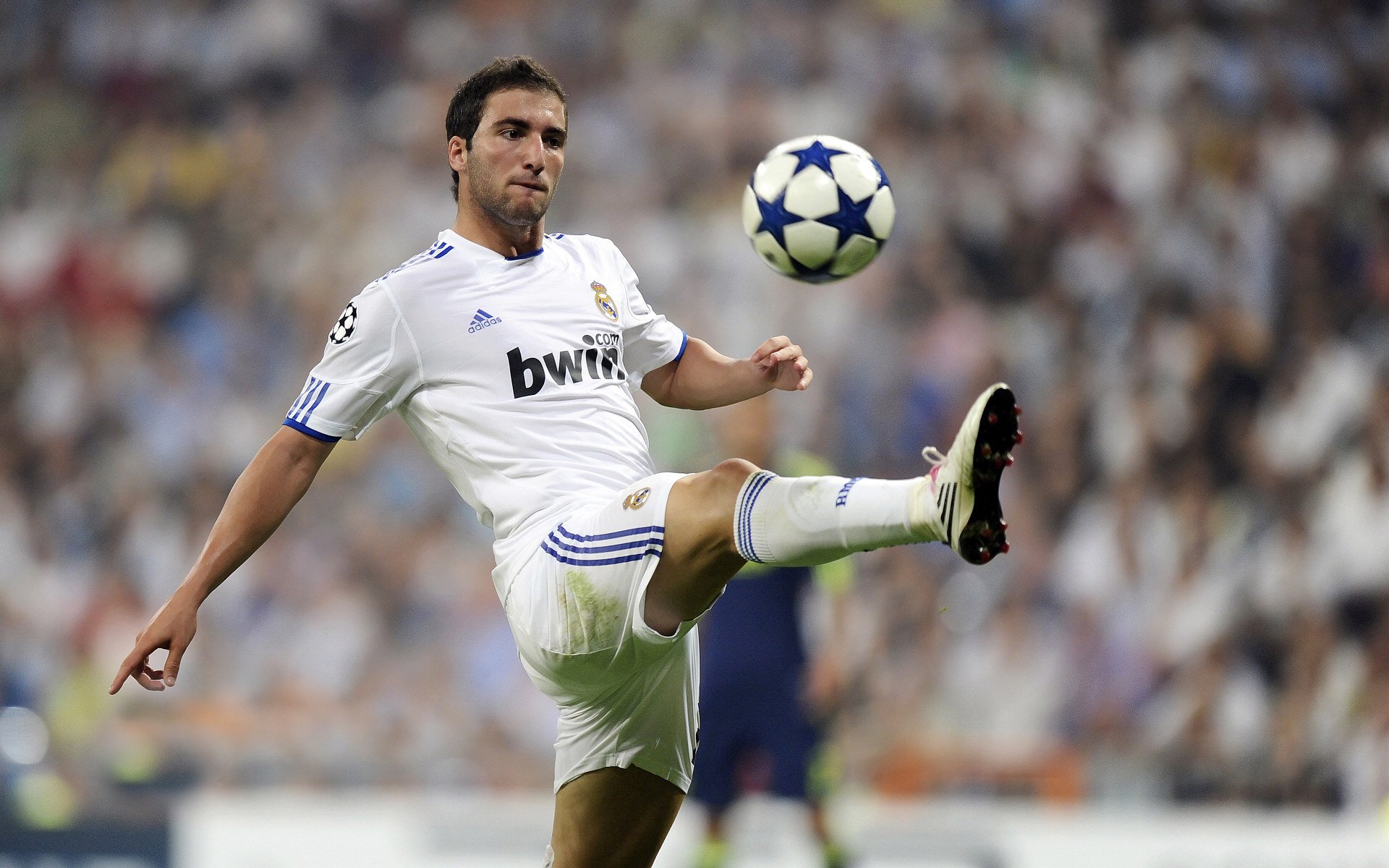 帕尔默爆发点燃绿茵，巴拉圭加时鏖战力克贝蒂斯