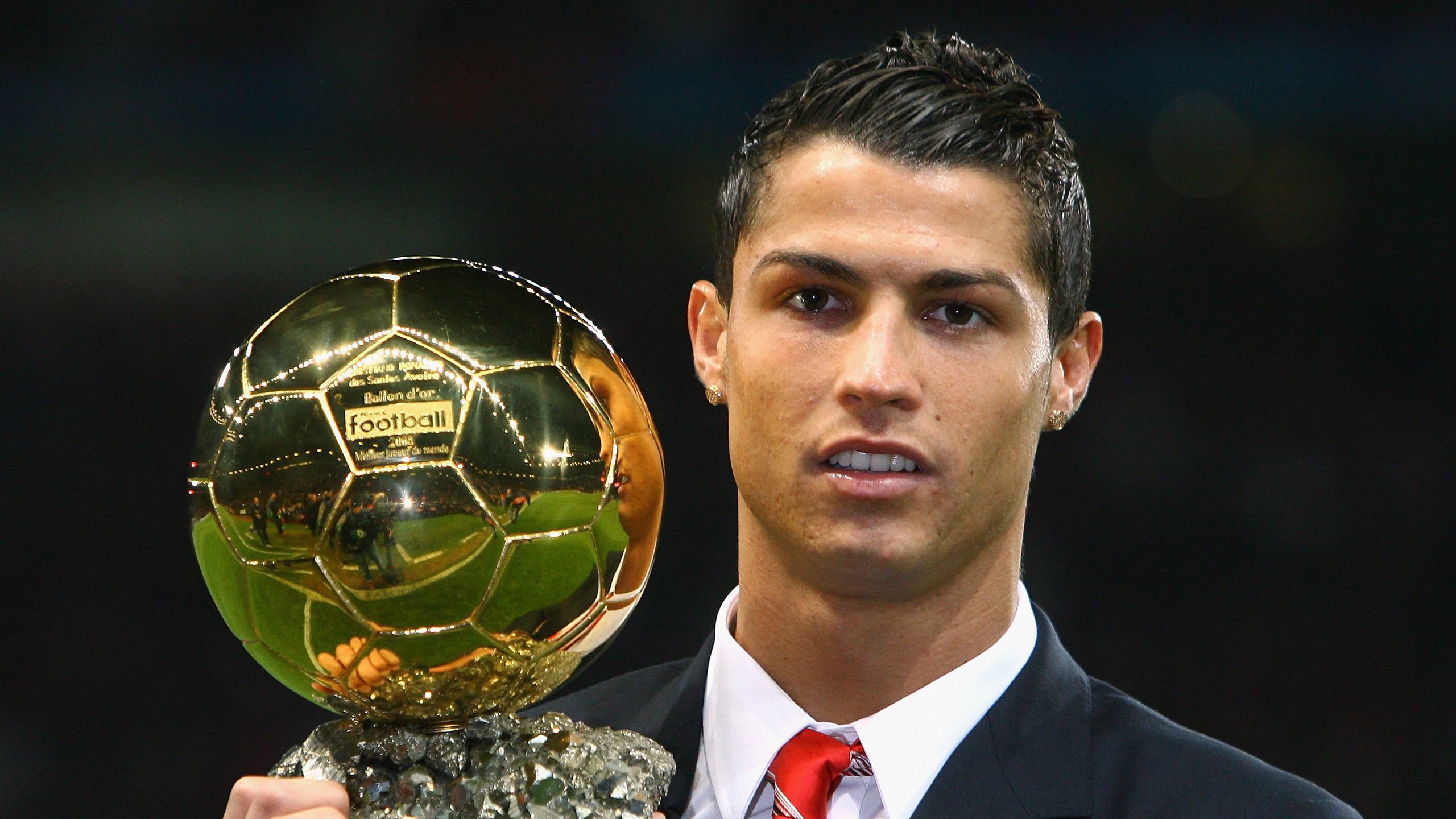 欧冠半决赛之夜，阿尔瓦雷斯完美发挥，定义新一代巨星诞生